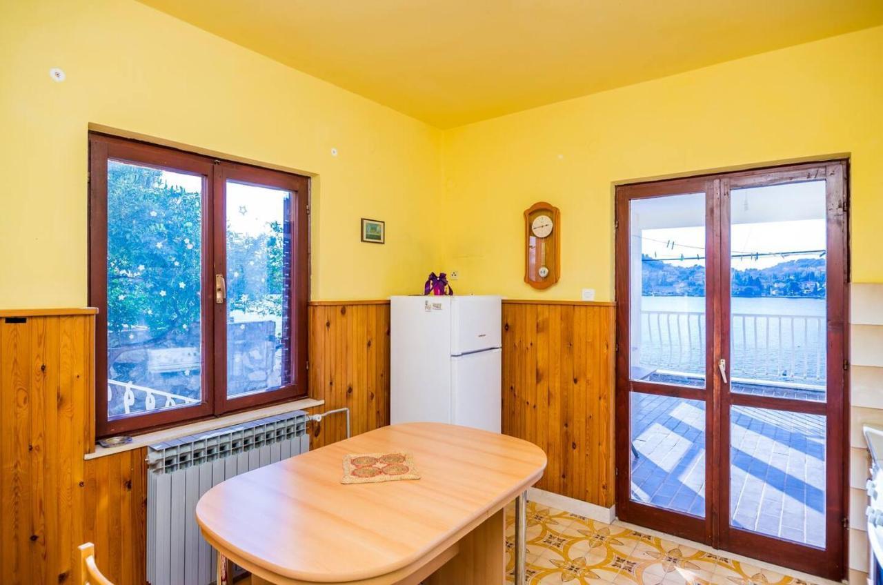 Violic Apartments Затон Екстер'єр фото