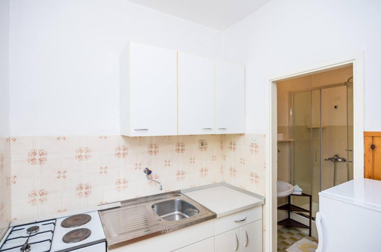 Violic Apartments Затон Екстер'єр фото